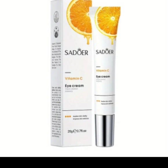 NEW savored citamin c eye creme - Picture 1 of 1